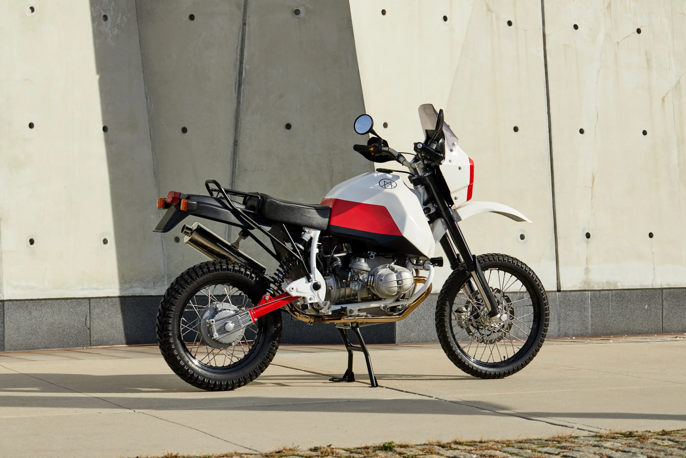MYTH 001 — custom motorcycle, photograph 11